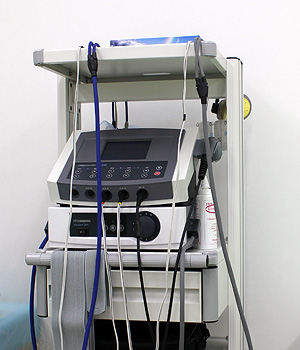 超音波を含む複合治療器の写真